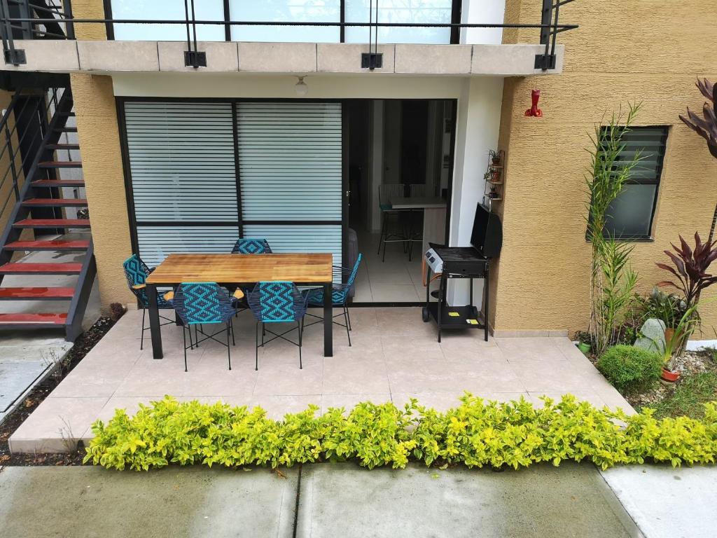 hermoso apartamento amoblado photo 2