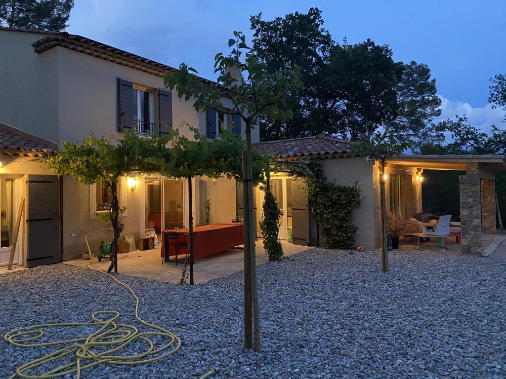 Mas provençal photo 2