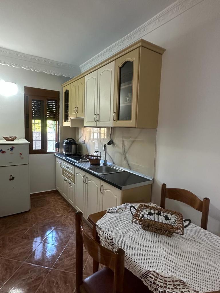 Lume Apartaments Orikum photo 3