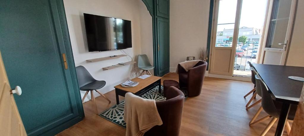 Le Logis de la Place photo 1