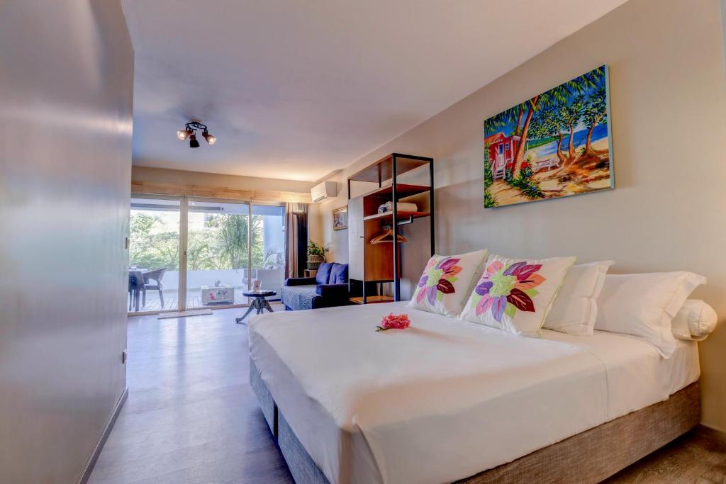 Premium suite proche aéroport, Wifi, Piscine, Parking