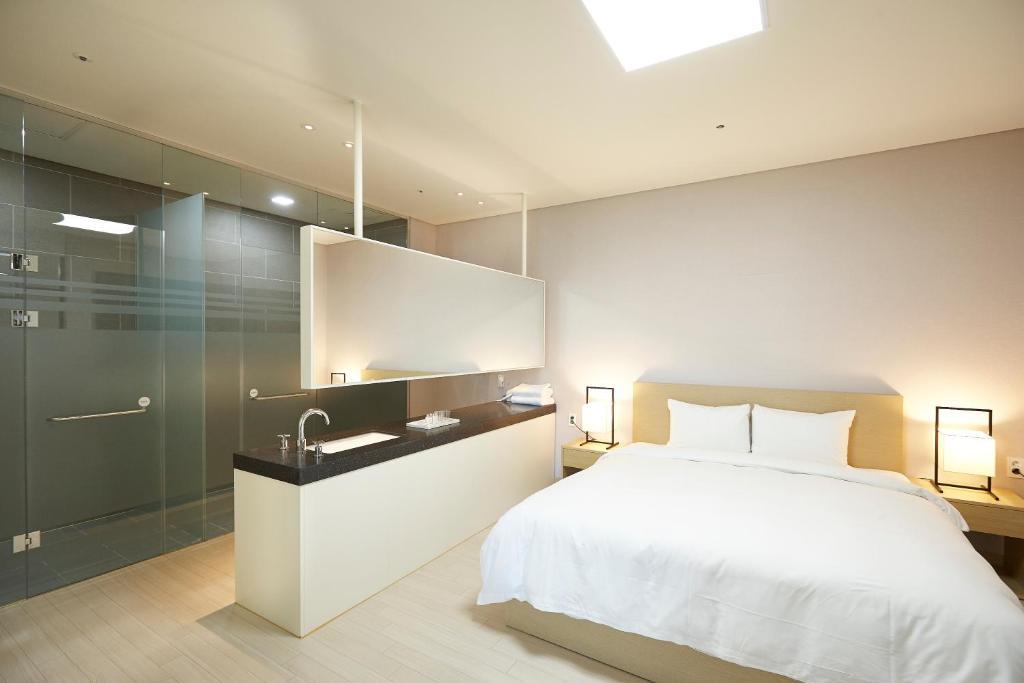 Pyeongchang The White Hotel photo 3