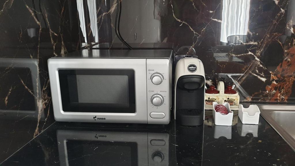2F Saranda Apartment photo 4