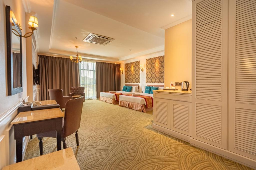 Tasik Villa International Resort photo 4