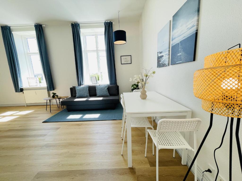 aday - Blue light suite apartment in the center of Hjorring photo 1