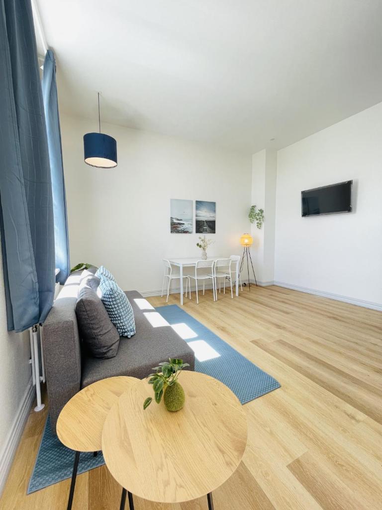 aday - Blue light suite apartment in the center of Hjorring photo 3
