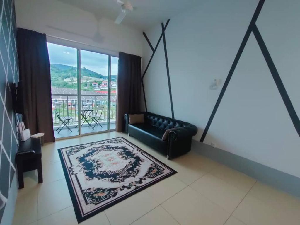 Golden Hills Pasar Malam 3 Bedroom Apartment J LouvRe photo 3