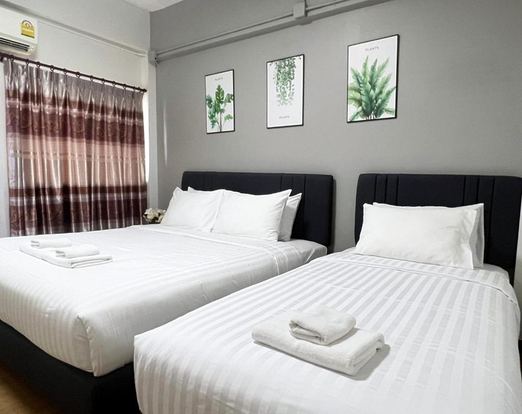 Golden Nest Hotel Suvarnabhumi Room Type - Deluxe Triple Room