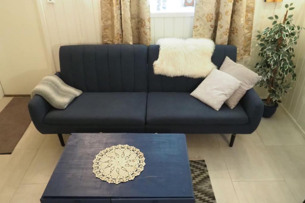 Riverside Bliss Cozy Apartment near Tvedestrand photo 4