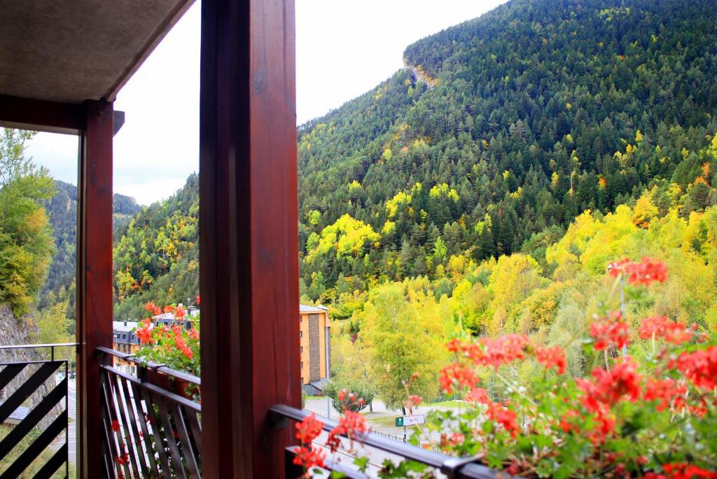 {
  "en-gb": "Vista Arinsal Apartments"
} photo 1