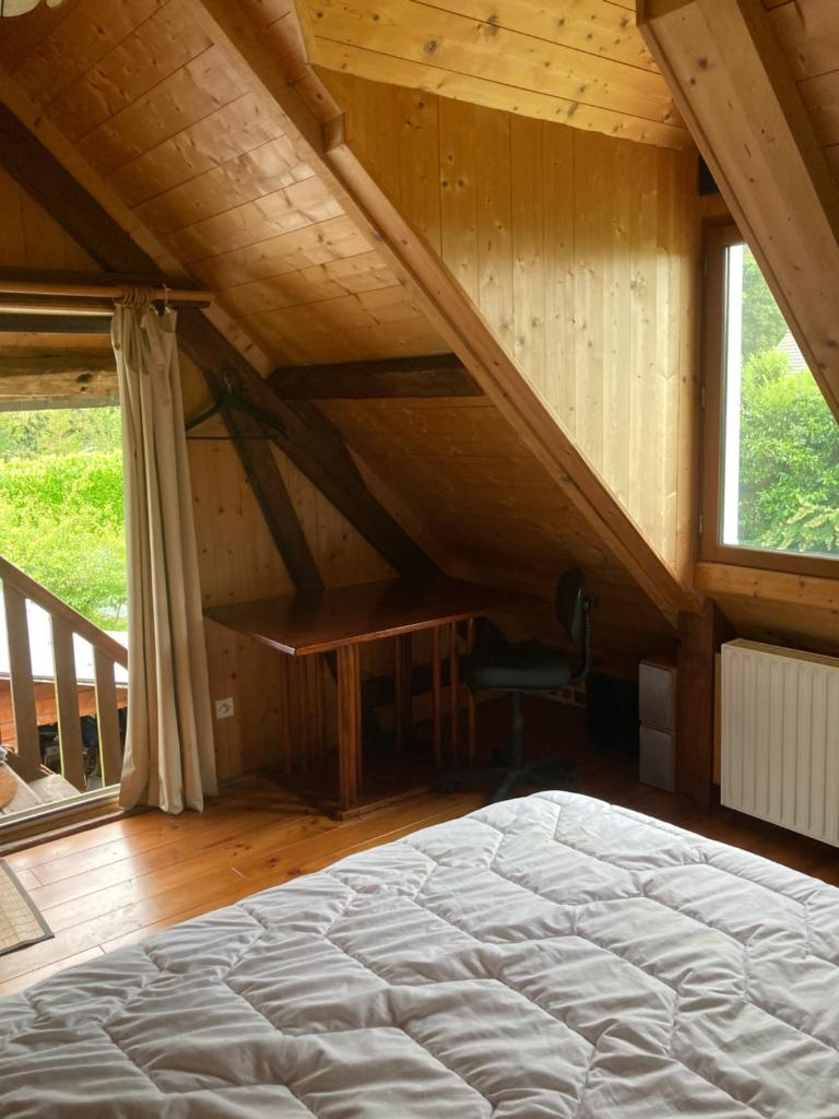 Une chambre dans la verdure photo 3