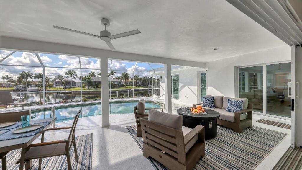 1521 Kinglet photo 1