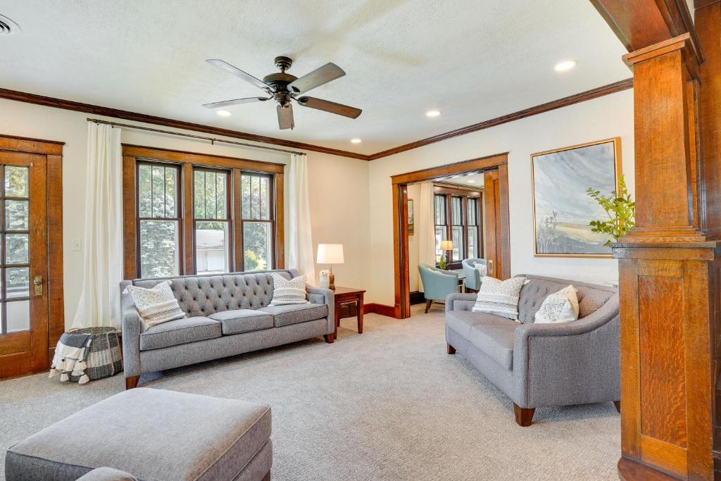 Sioux Center Home Near Dordt University photo 3