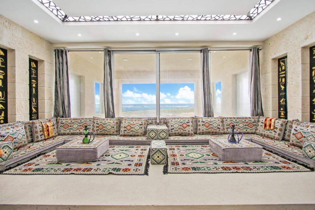 Luxurious 12-Bedroom Cap Cana Villa with Private Beach & Full Staff photo 4
