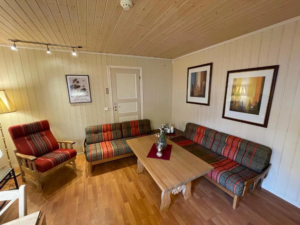 Kjerkgata 6 - midt i Røros sentrum photo 2