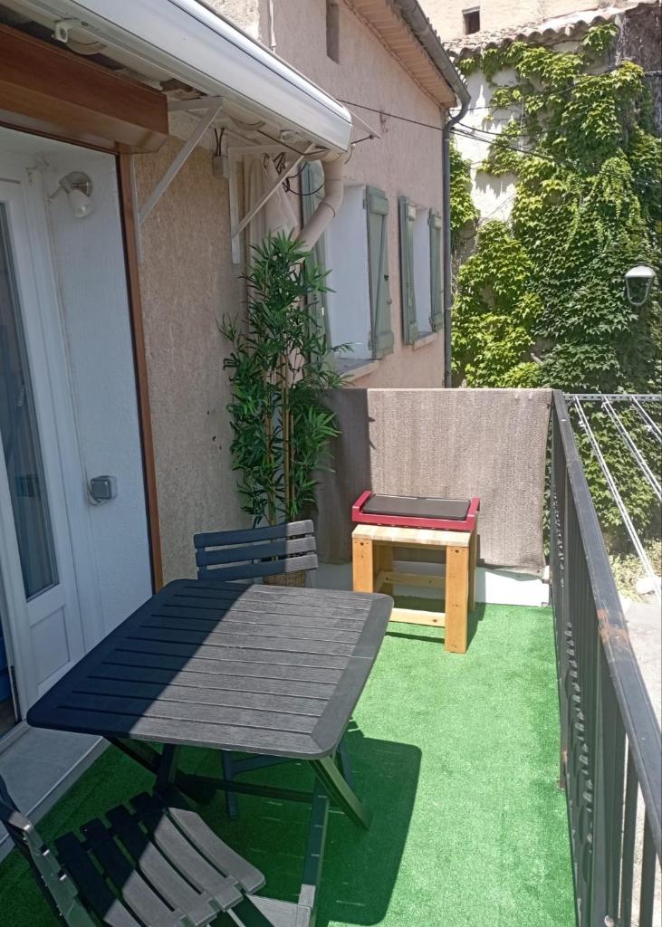 Maison de village en Provence photo 1