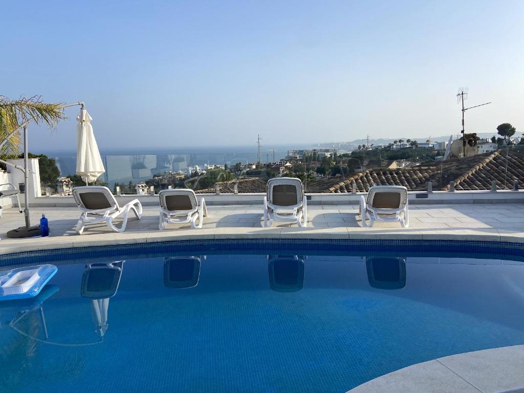 2 bedrooms villa with sea view private pool and furnished terrace at Benalmadena 2 km away from the beach