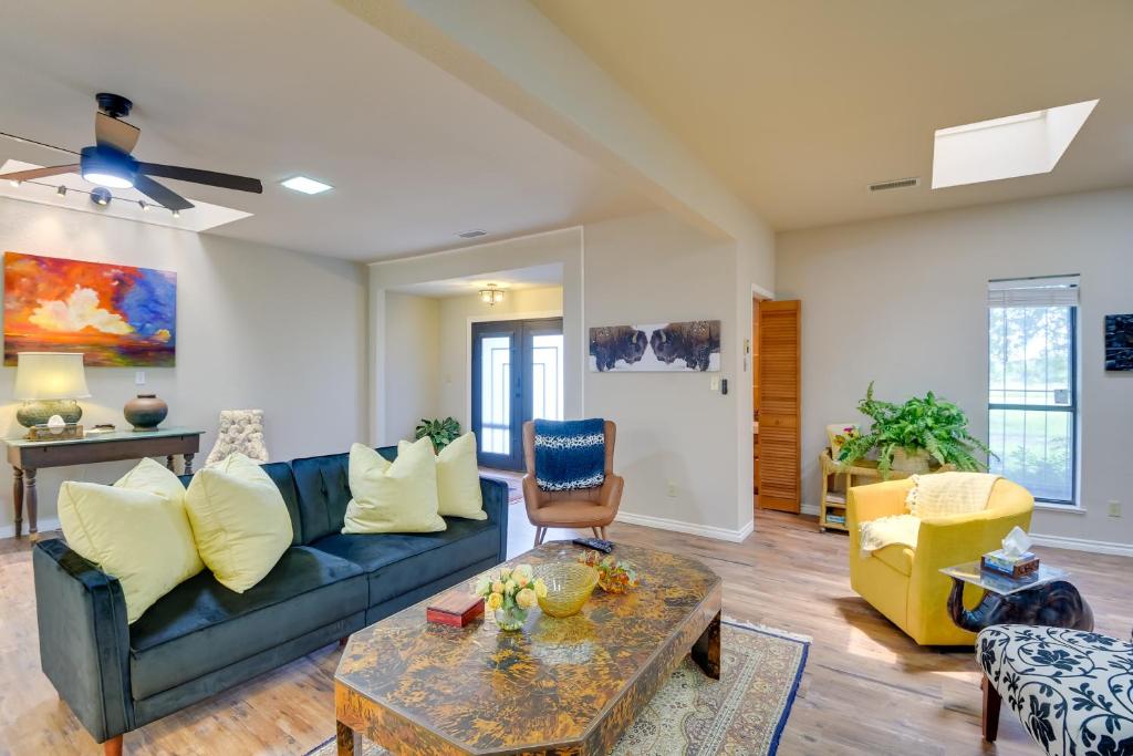 Serene Abilene Oasis on 4 Secluded Acres! photo 4