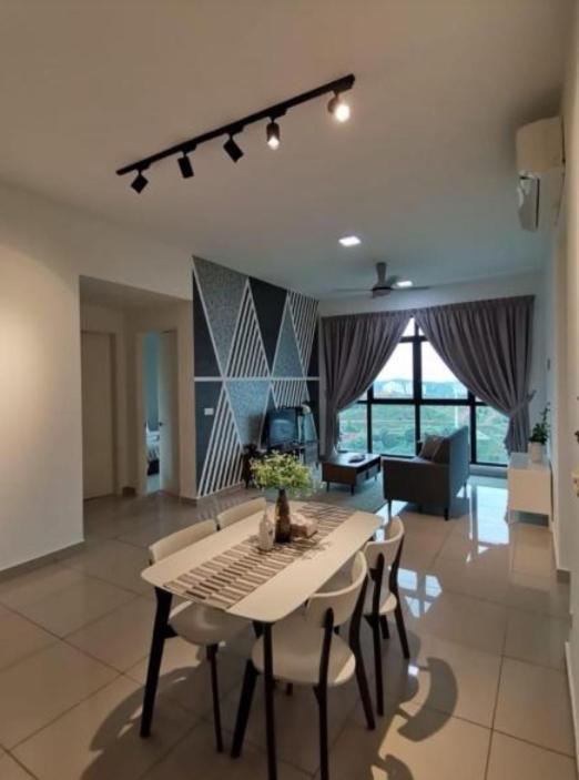 Conezion Residence Putrajaya WiFi Netflix photo 4