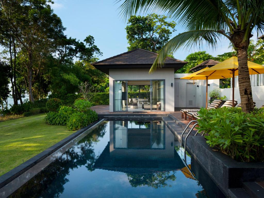 The ShellSea Krabi I Luxury Beach Front Resort & Pool Villa photo 4