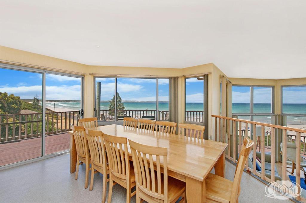 Abalone Beach House photo 3