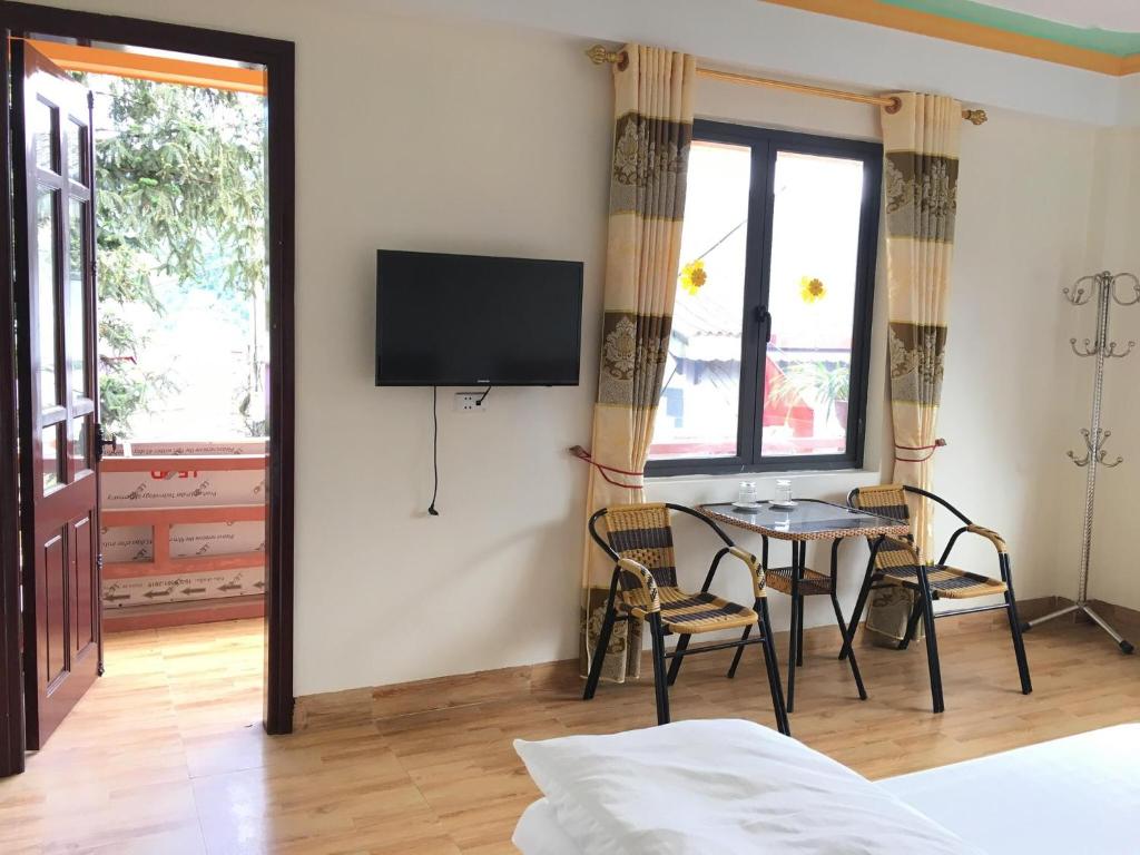 Nhà Nghỉ Quốc Khánh