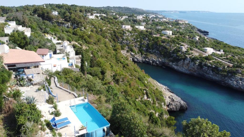 VILLE GIRASOLI "VILLA NELLA BAIA" with PRIVATE SWIMMING POOL photo 1
