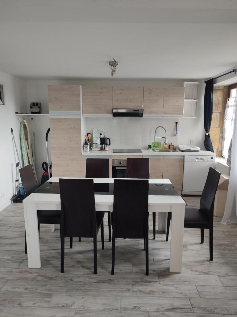 Appartement dans maison mitoyenne, avec vue sur les montagnes photo 2