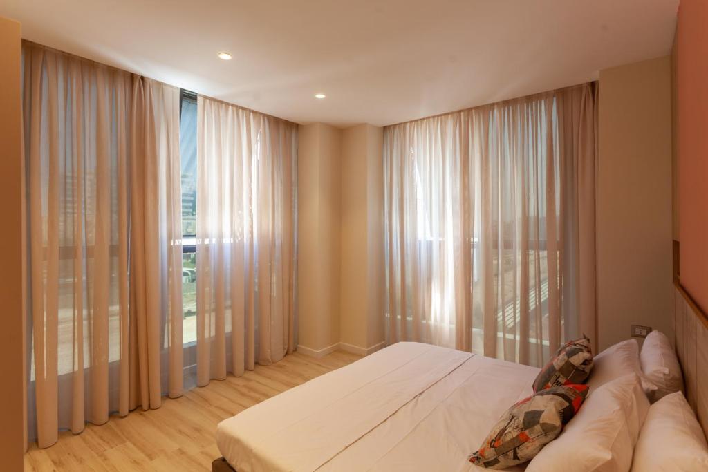 The Station Apartments - Durrës photo 1