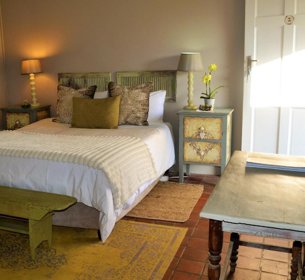 Favour House photo 2