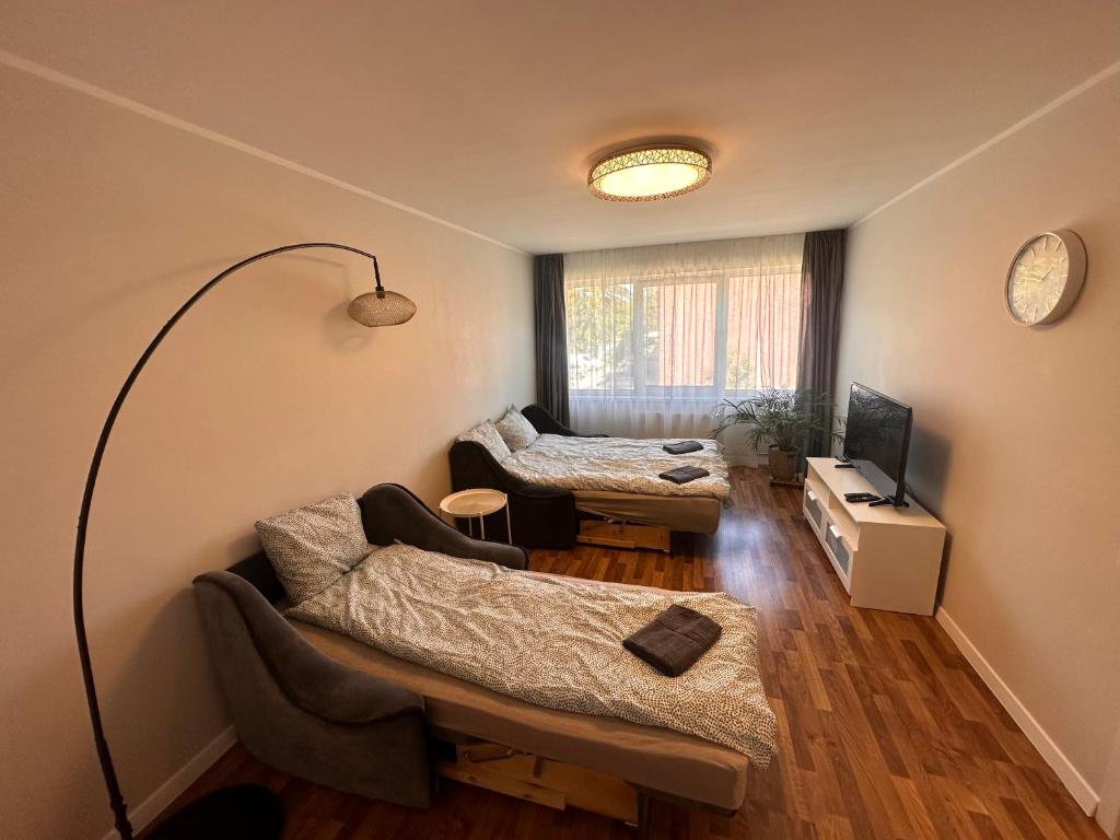 Modern city center apartment photo 4