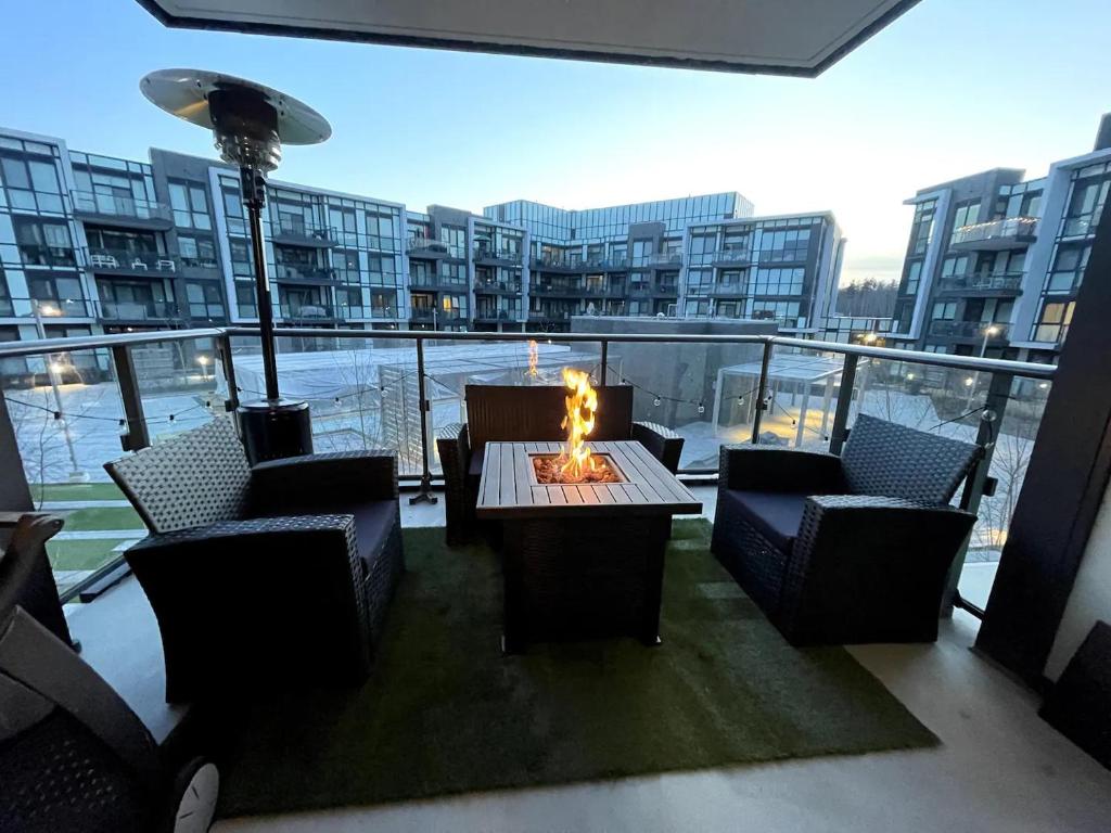 King & Queen Bed, Pool, Firepit, Fully Stocked photo 4