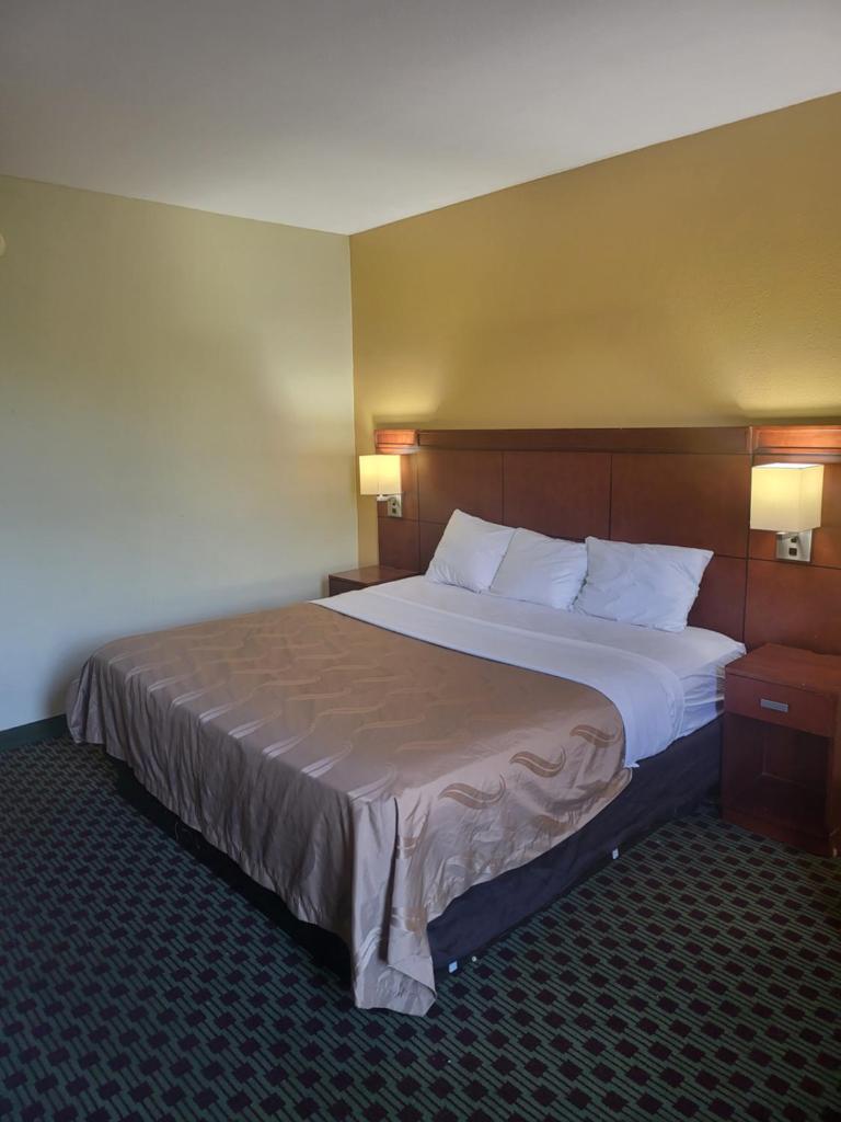 Baymont by Wyndham Williamsburg photo 3