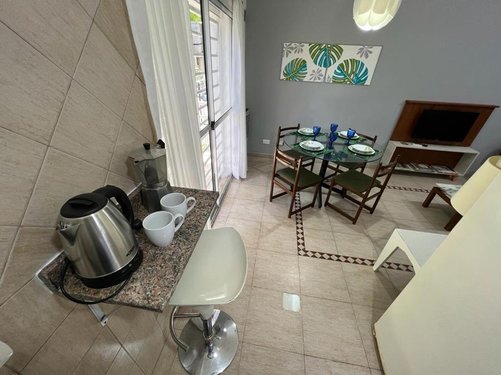 Duplex 2 dormitorios con cochera en Banfield photo 3