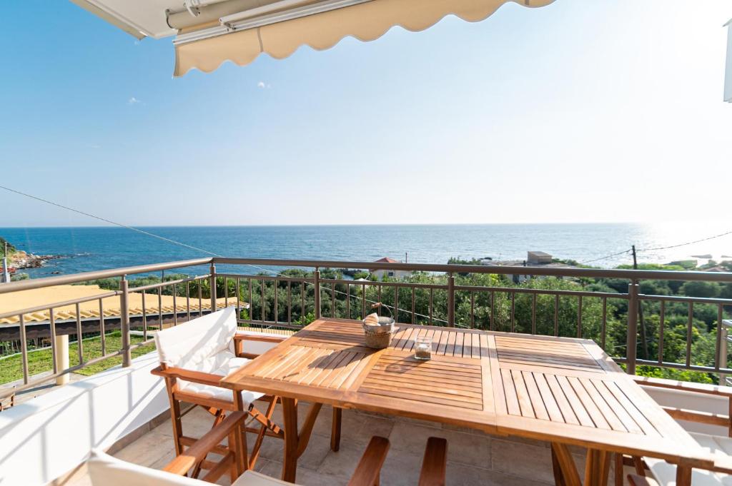 Costa Mare photo 1