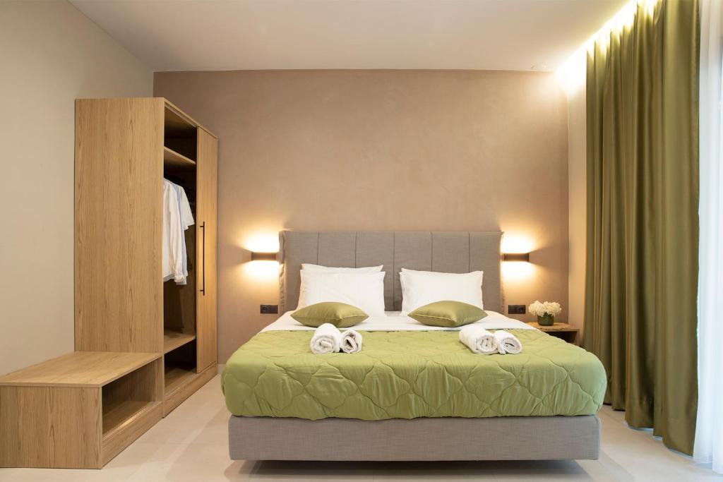 Olympus Suites photo 3