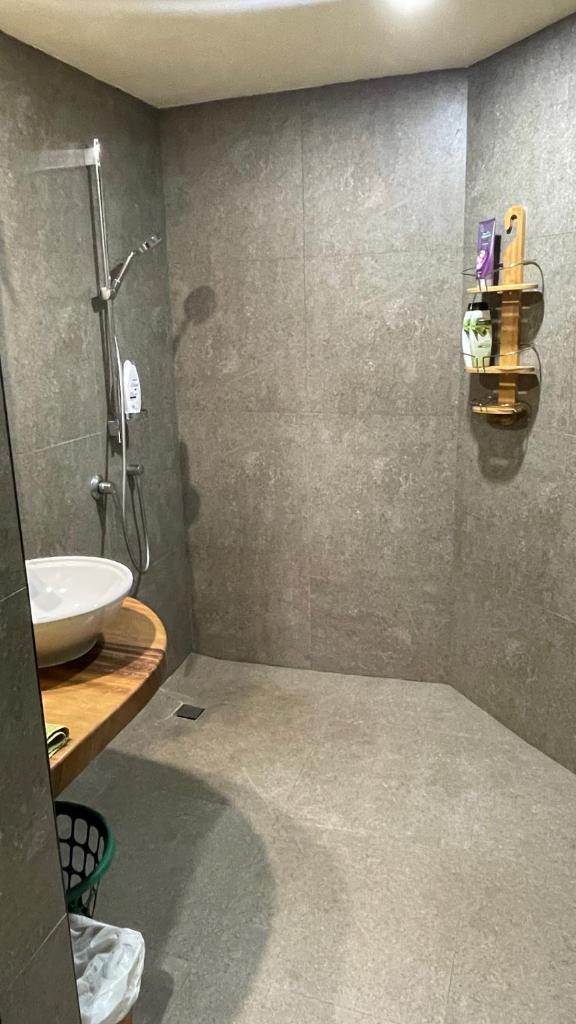 Luxury in Wailoaloa photo 3