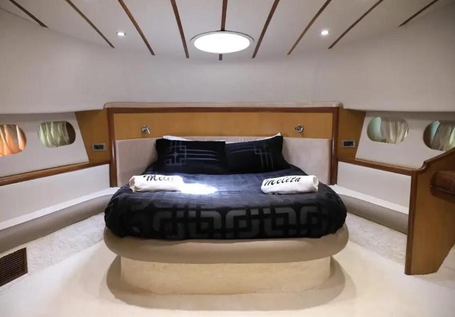 Luxury Life photo 1