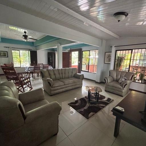 La Esmeralda Villa photo 4
