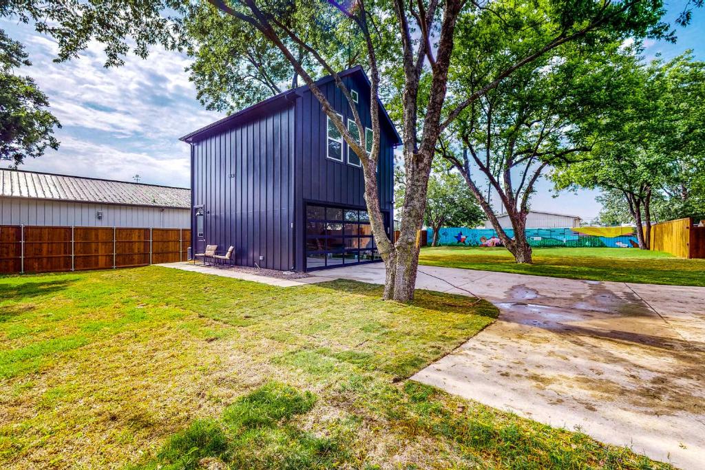 McKinney Marvel photo 2