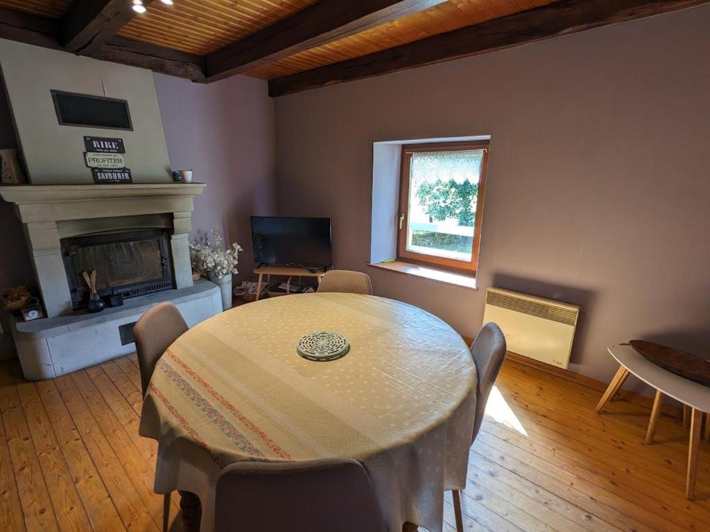 Gîte Girancourt, 3 pièces, 5 personnes - FR-1-589-73 photo 3