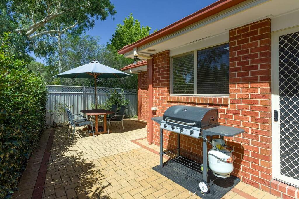'Nathan Ave Villa' photo 3