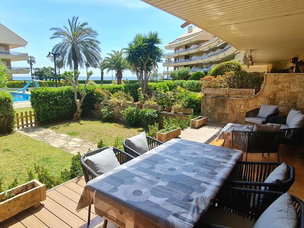 Apartaments Marítim Torre Valentina photo 1
