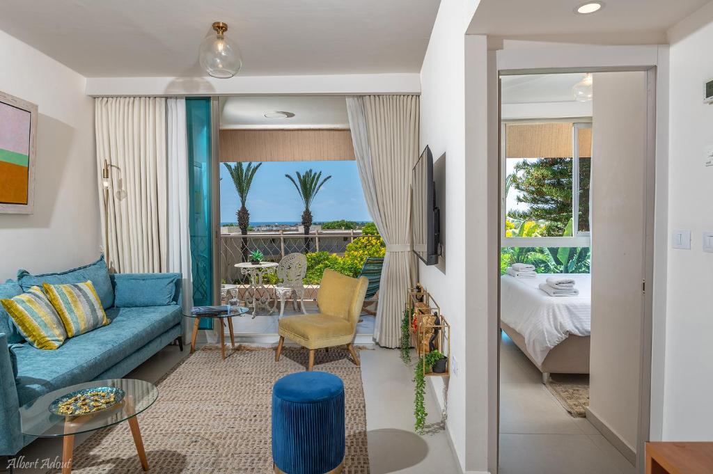 Mina's Suites - קיסריה photo 4