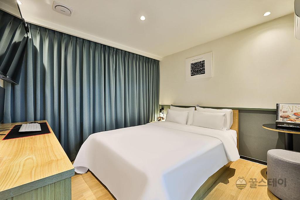 No25 Hotel Bupyeong - Tap to explore photos