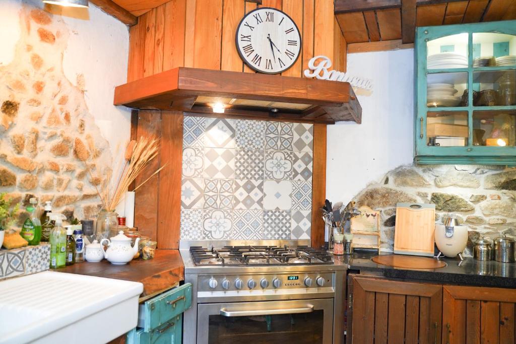 La Maison Bonheur - Maison Atypique Du Beaujolais photo 2