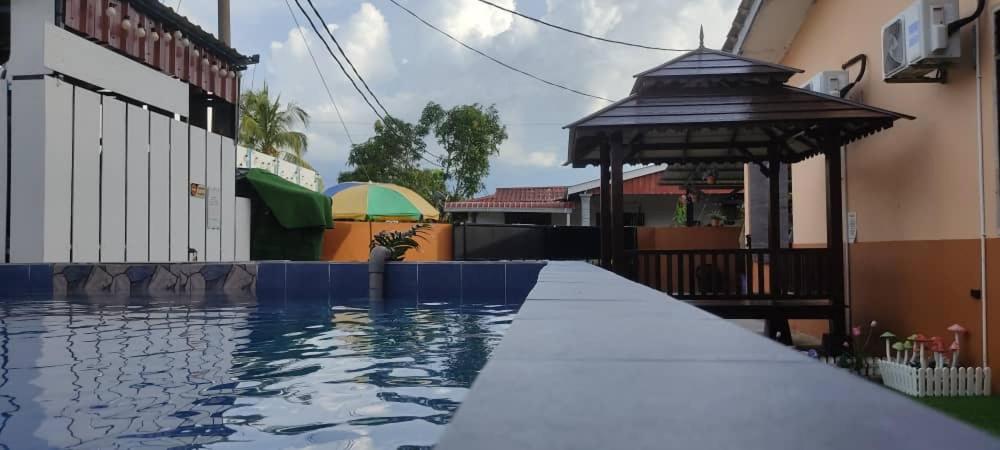 NS Homestay Private Pool photo 3