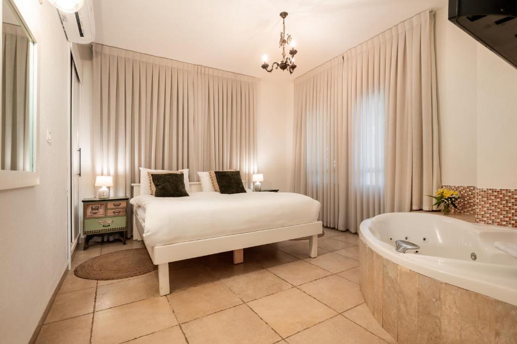 Grand Vista Boutique Hotel And Spa photo 4