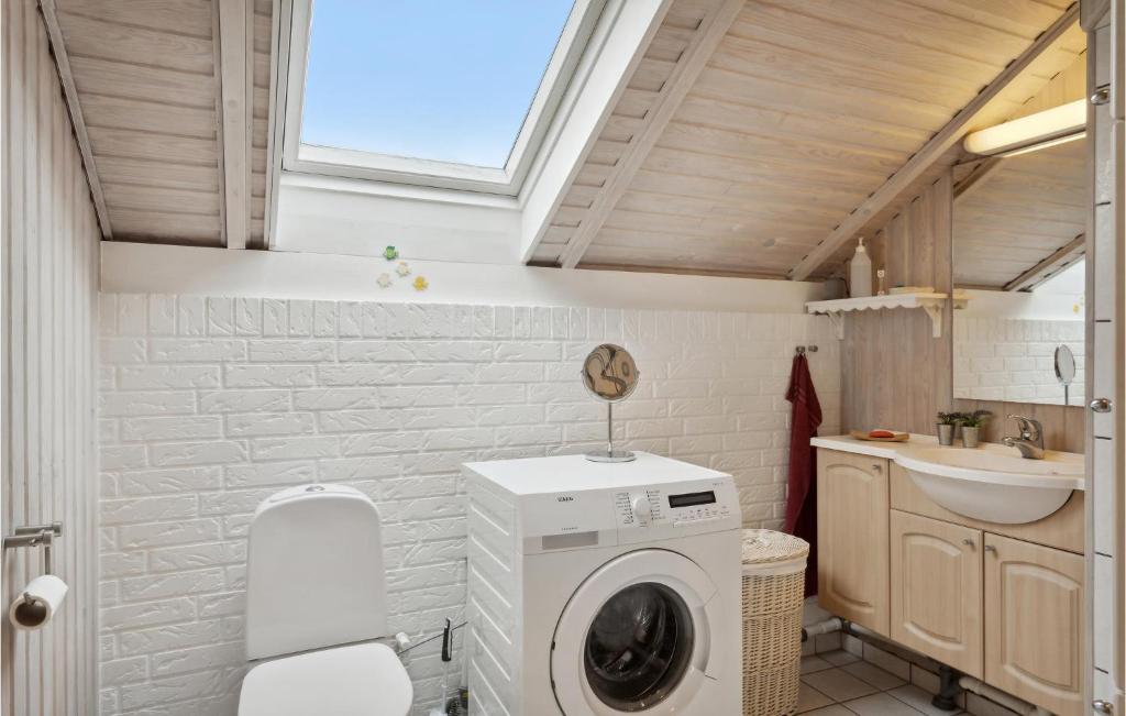 Nice Home In Lgstr With Wifi And 3 Bedrooms photo 1