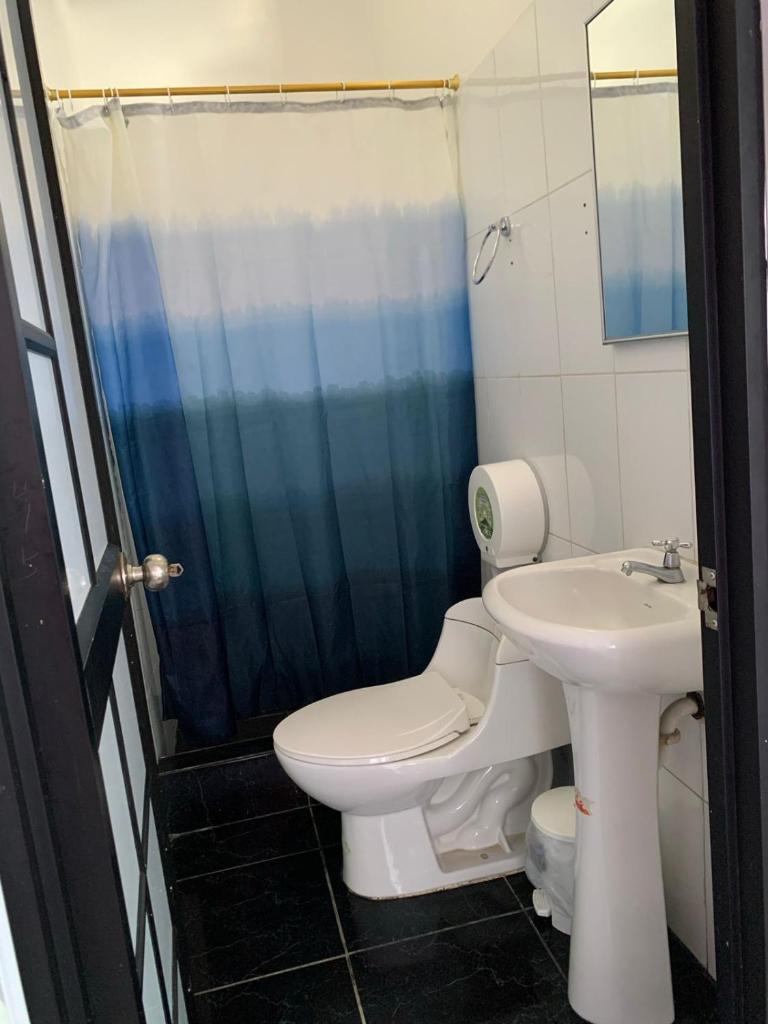 HOTEL AMASH Chone photo 2